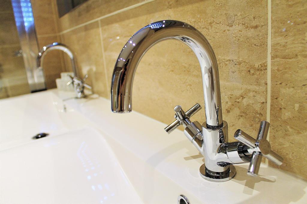 Hotel Boutique By Browns Worcester Esterno foto