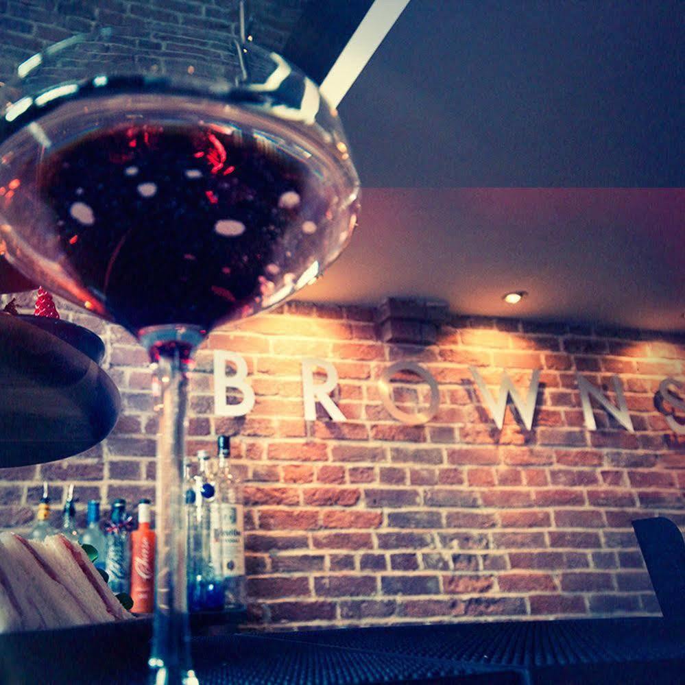 Hotel Boutique By Browns Worcester Esterno foto
